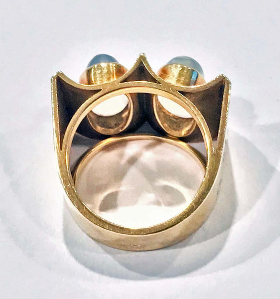1970s 18 Karat Moonstone Abstract Ring