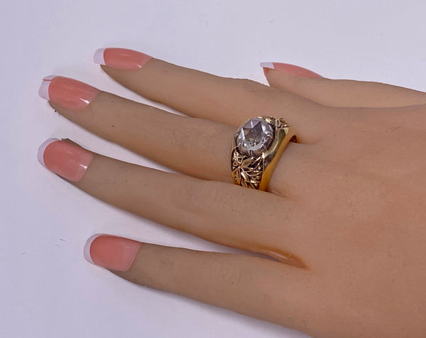 Antique Gold and Rose cut Diamond Ring C.1930