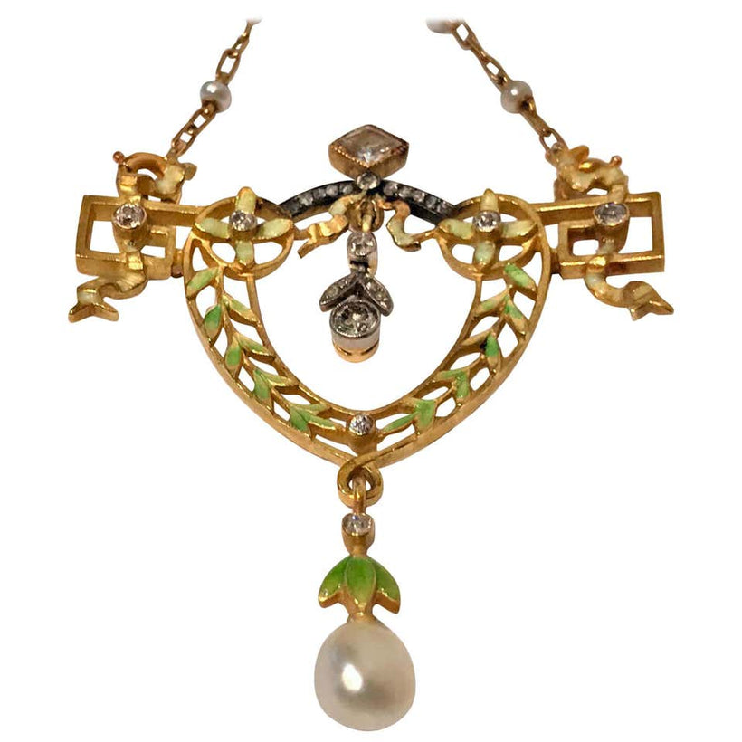 Necklaces, Pendants, Chains