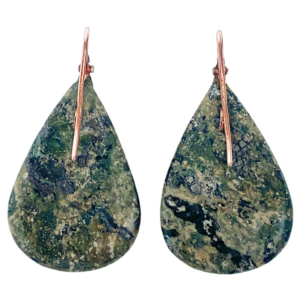 Pair of 18K green Agate and Diamond drop Earrings