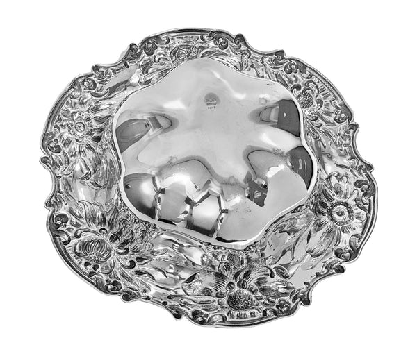 Gorham large Art Nouveau Sterling Silver Floral Decorated  Bowl C.1900