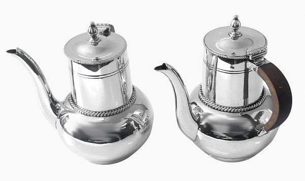 Antique English Silver bachelor's café-au-lait pair, London 1913 Wakely and Wheeler