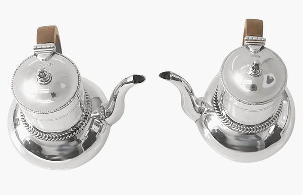 Antique English Silver bachelor's café-au-lait pair, London 1913 Wakely and Wheeler