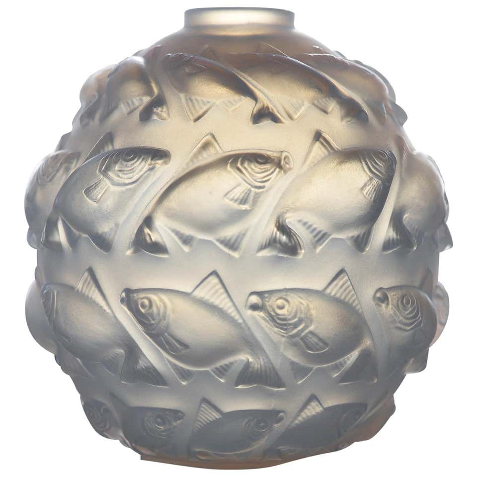 R. Lalique Camaret Vase No. 1010, 1928-1937