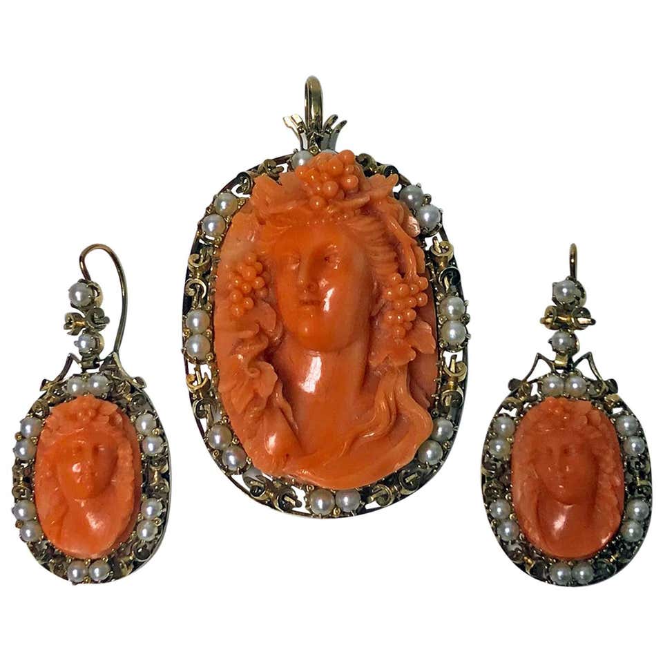 Rare and Fine Antique Carved Coral Corallium Rubrum Pendant Brooch and Earrings