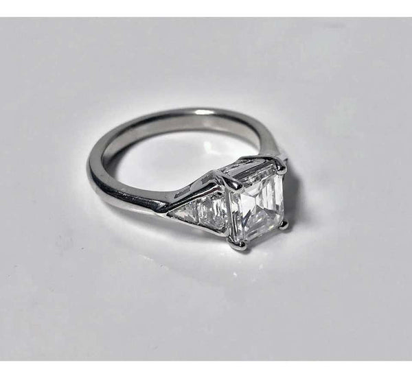Emerald Cut Diamond Platinum Ring, 20th Century