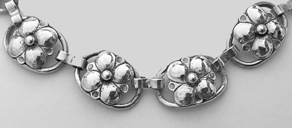 Georg Jensen Sterling Silver Necklace, American C.1940.