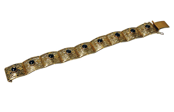 18K Diopside Bracelet C. 1940.